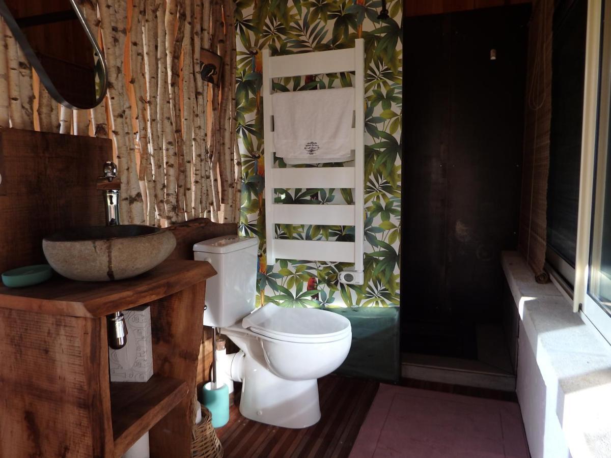 Le P'Tit Nid De Gabriel Bed & Breakfast Les Touches-de-Périgny Dış mekan fotoğraf