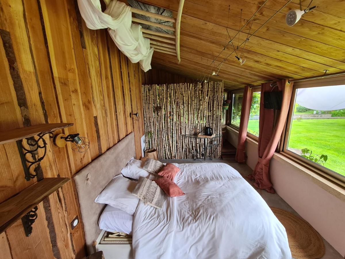 Le P'Tit Nid De Gabriel Bed & Breakfast Les Touches-de-Périgny Dış mekan fotoğraf