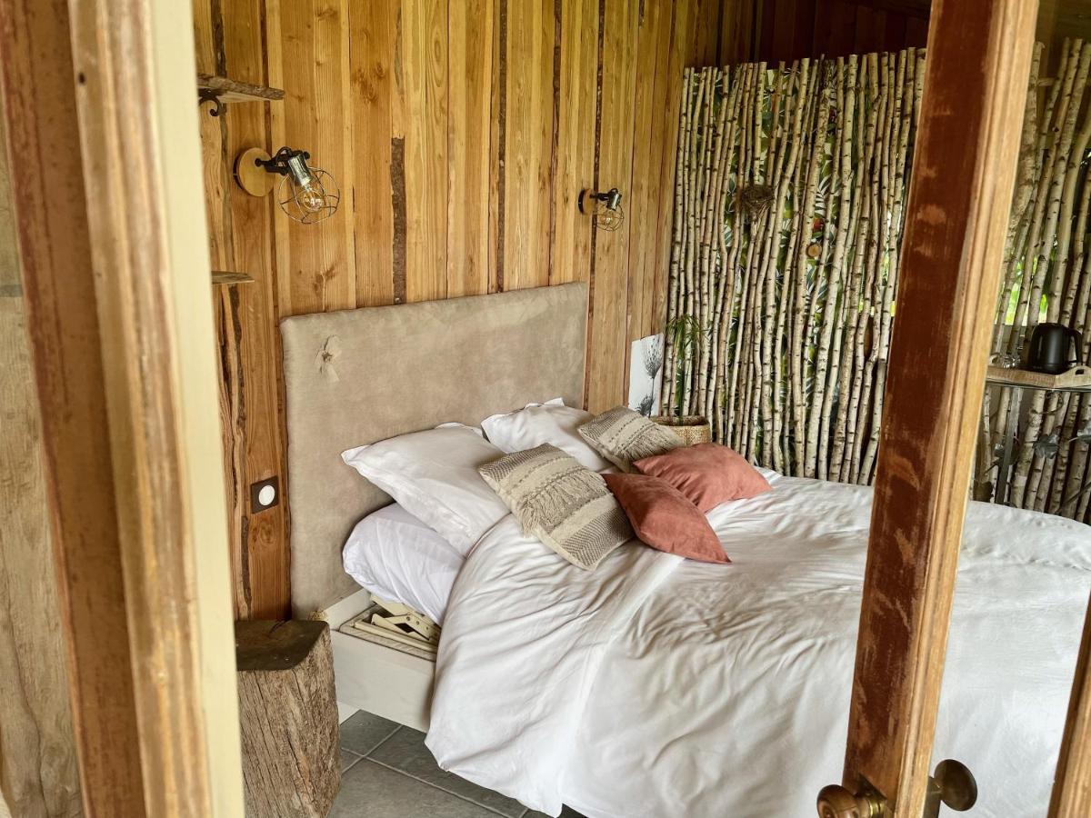Le P'Tit Nid De Gabriel Bed & Breakfast Les Touches-de-Périgny Dış mekan fotoğraf