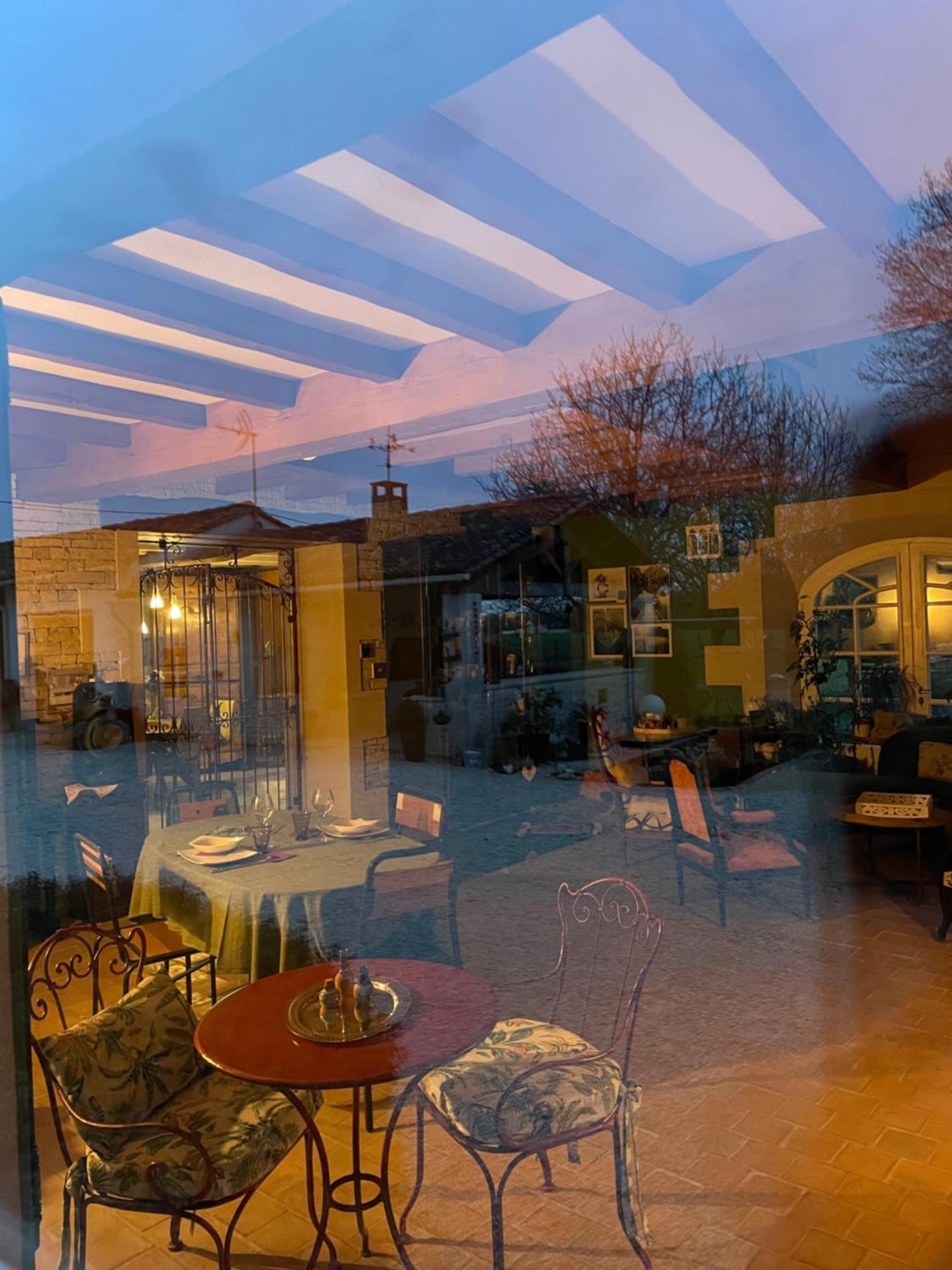Le P'Tit Nid De Gabriel Bed & Breakfast Les Touches-de-Périgny Dış mekan fotoğraf