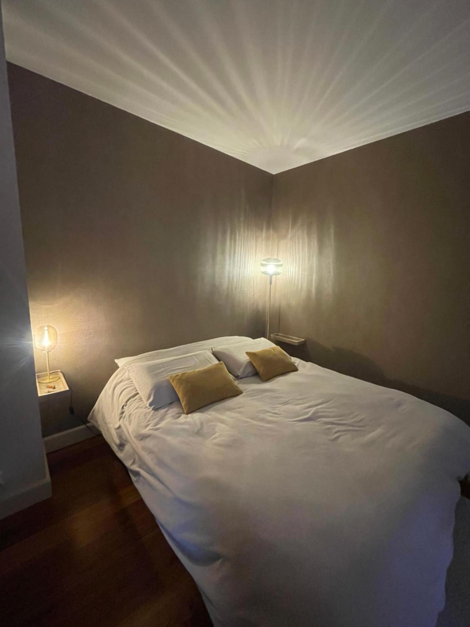 Le P'Tit Nid De Gabriel Bed & Breakfast Les Touches-de-Périgny Dış mekan fotoğraf